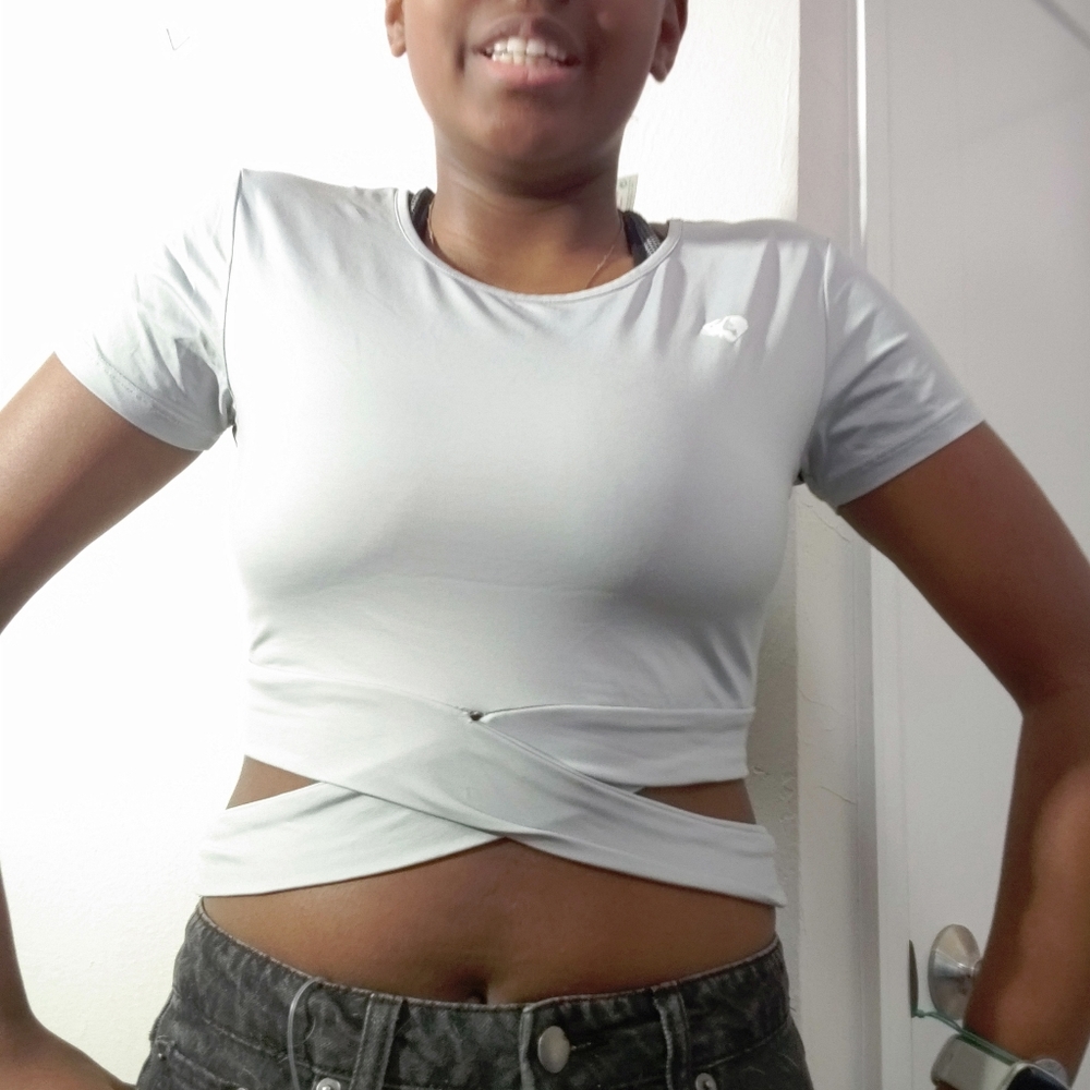 Women's Best True Tie Crop Top, Short Raglan Sleeves, NWT, Black, Size S